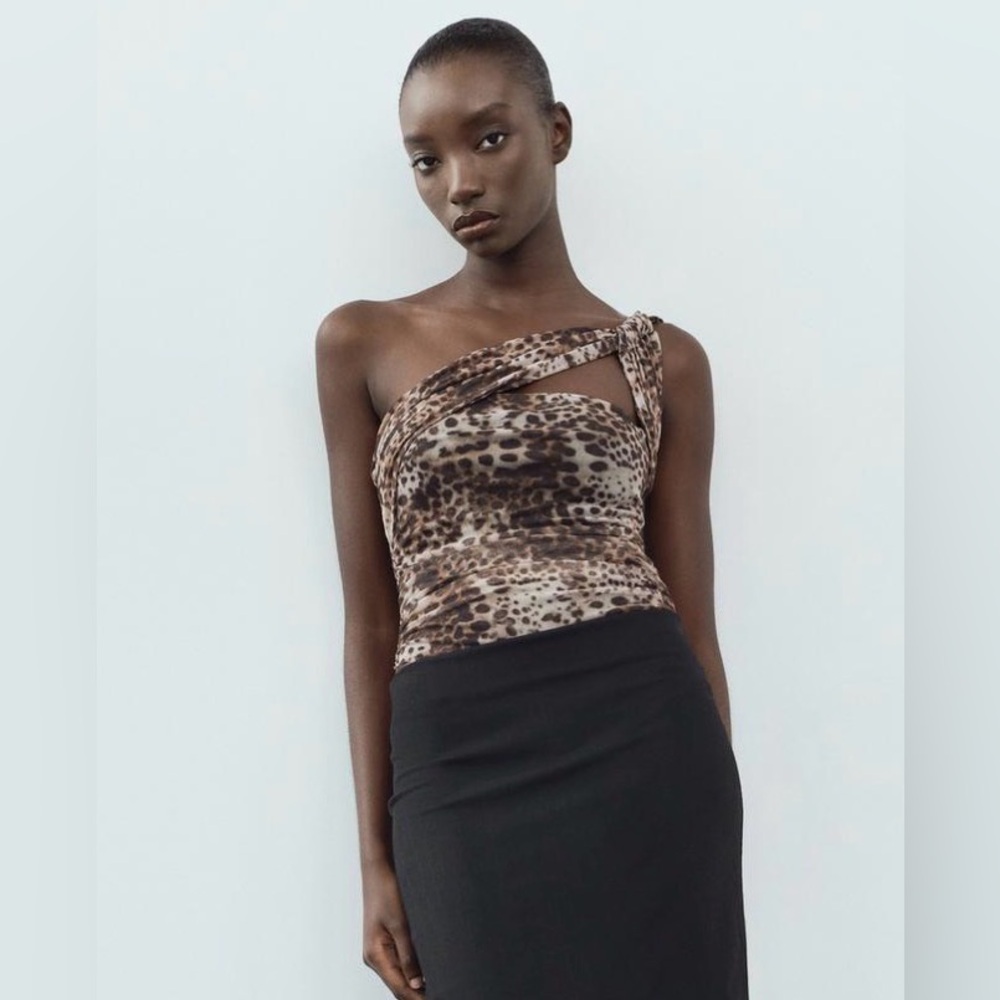 ZARA NWOT Leopard Print Bodysuit